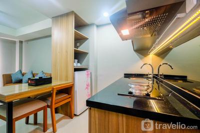 Apartemen Mustika Golf Residence - Comfortable 1BR Apartment at Mustika Golf Residence By Travelio