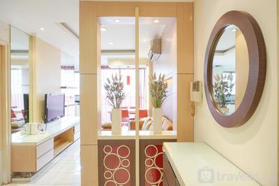 Apartemen French Walk (MOI) - Spacious 2BR at Frenchwalk Apartment with Maid Room By Travelio