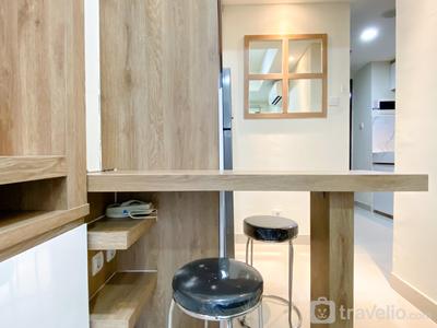 Apartemen Pollux Chadstone - Nice and Homey 2BR Pollux Chadstone Apartment By Travelio