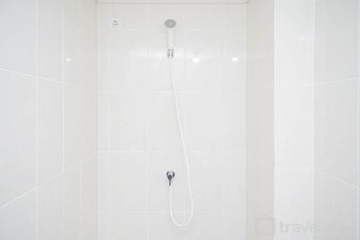 Apartemen M-Town Residence - Unfurnished Studio Apartment with AC at 19th Floor M-Town Residence By Travelio
