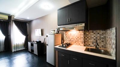 Apartemen Puncak Permai - Cozy Living Studio Puncak Permai Apartment By Travelio