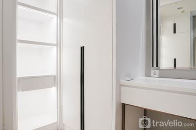 Apartemen Grand Madison - Great Choice 1BR with Walking Closet at Grand Madison Apartment By Travelio