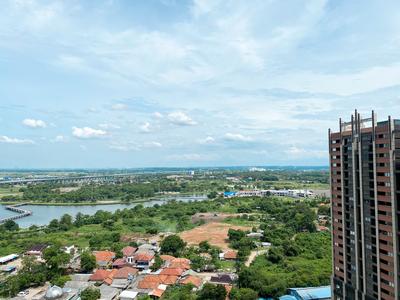 Apartemen Meikarta - Best Spacious and Homey 2BR at Meikarta Apartment By Travelio