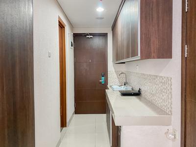 Apartemen Enviro - Comfy and Homey Studio at Enviro Apartment By Travelio