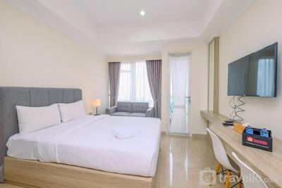 Nice and Cozy Studio at Menteng Park Apartment By Travelio