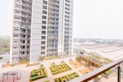 Apartemen Daan Mogot City - Spacious Studio Unfurnished with AC at Daan Mogot City Apartment By Travelio