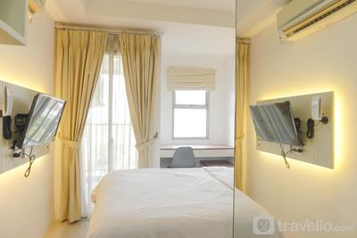 Apartemen Belmont Residence Puri - Homey and Cozy Stay Studio Belmont Residence Puri Apartement By Travelio
