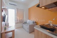 Apartemen Green Pramuka City - Strategic 2BR near UNJ at Green Pramuka City Apartment By Travelio