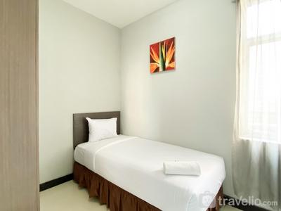 Apartemen Crown Court Executive Condominium - Homey 2BR Apartment Crown Court Executive Condominium By Travelio