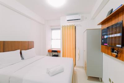 Apartemen Transpark Cibubur - Simply Design Studio at Transpark Cibubur Apartment By Travelio