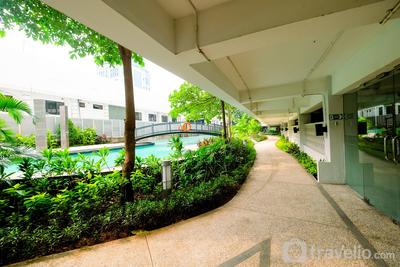 Apartemen Capitol Park Residence - Pool View 2BR Apartment at Capitol Park Residence By Travelio