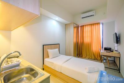 Best Deal Studio at Evenciio Margonda Apartment near Campus Area By Travelio