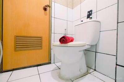 Apartemen East Park - East Park Studio Apartment with Twin Beds By Travelio