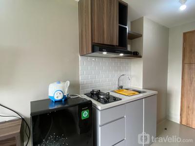 Apartemen LRT City Jatibening - Fancy Studio Apartment at Gateway Park LRT City Bekasi By Travelio