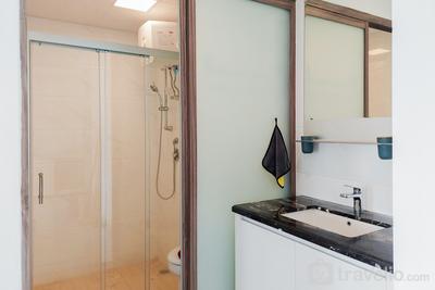 Apartemen Sky House BSD - Elegant and Strategic 2BR Sky House BSD Apartment By Travelio
