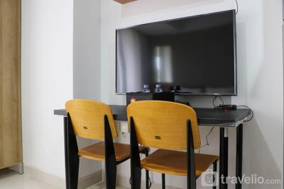 Apartemen West Vista - Fancy and Nice Studio Room at West Vista Apartment By Travelio