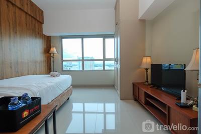 Apartemen Springlake Summarecon Bekasi - Cozy and Strategic Studio at Springlake Summarecon Apartment By Travelio