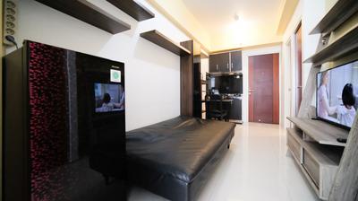 Apartemen Gunawangsa Tidar - Cozy and Compact 2BR at Gunawangsa Tidar Apartment By Travelio
