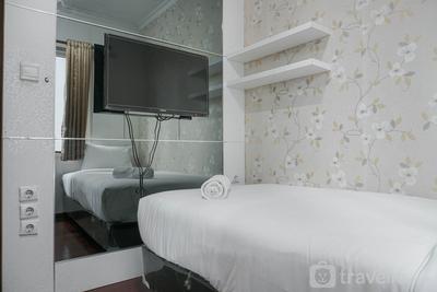 Apartemen Royal Mediterania Garden - Comfortable and Premium 2BR at Royal Mediterania Garden Apartment By Travelio