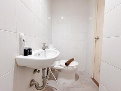 Apartemen Gunawangsa Tidar - Cozy Stay and Good Place Studio at Gunawangsa Tidar Apartment By Travelio