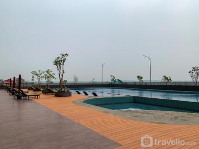 Apartemen Osaka Riverview PIK 2 - Minimalist 2BR Osaka Riverview PIK 2 Apartment (No Living Room) By Travelio