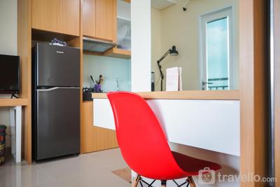 Apartemen B Residence - Cozy and Lovely Studio Apartment at B Residence By Travelio