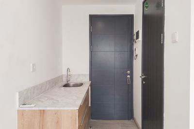 Apartemen Collins Boulevard - Cozy Studio Unfurnished Apartment with AC at Collins Boulevard By Travelio