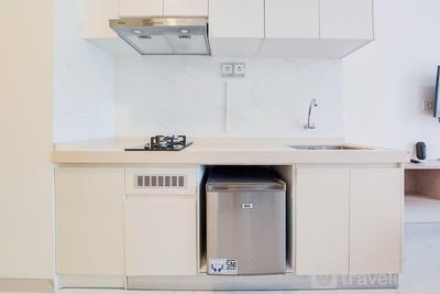 Apartemen Sky House BSD - Great Choice and Homey Studio Room Sky House BSD Apartment By Travelio