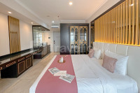 Apartemen Grand Sungkono Lagoon - Lavish and Comfy Look Studio at Grand Sungkono Lagoon Apartment by Travelio