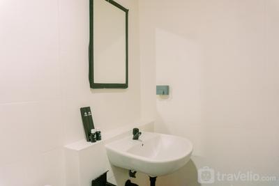 Apartemen Gajah Mada Mediterania - Modern Look and Cozy 2BR Gajah Mada Mediterania Apartment By Travelio