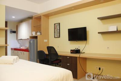 Apartemen Beverly Dago - Brand New Studio Beverly Dago Apartment near ITB By Travelio