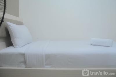 Apartemen Bassura City - Comfort Living 2BR Room at Bassura City Apartment By Travelio