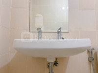 Apartemen Parahyangan Residence - Modern 2BR Apartment Without Living Room at Parahyangan Residence By Travelio