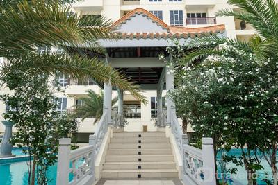 Apartemen Lucky Tower Residence - Fabulous 2BR Apartment Lucky Tower Residence By Travelio