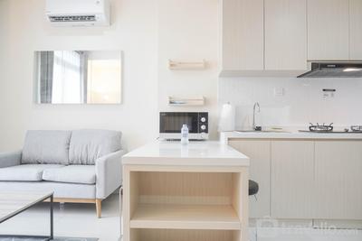 Apartemen Pejaten Park Residence - Nice and Comfort 2BR Apartment at Pejaten Park Residence By Travelio