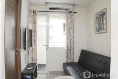 Apartemen Grand Dhika City Jatiwarna - Homey and Comfort 1BR at Grand Dhika City Jatiwarna Apartment By Travelio