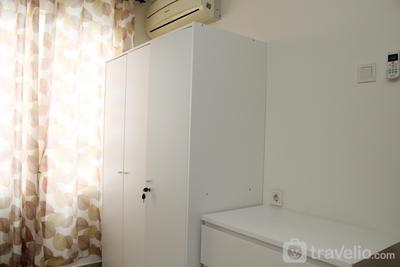 Apartemen Grand Dhika City Jatiwarna - Homey and Comfort 1BR at Grand Dhika City Jatiwarna Apartment By Travelio