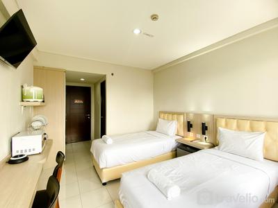 Apartemen Elvis Tower - Cozy Stay Studio Apartment (No Kitchen) at Elvis Tower By Travelio