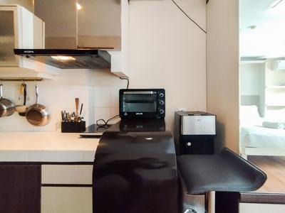 Apartemen Beverly Dago - Simply and Comfy Studio Room Apartment Beverly Dago By Travelio