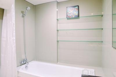 Apartemen Azalea Suites - Spacious Studio Apartment at Azalea Suites By Travelio