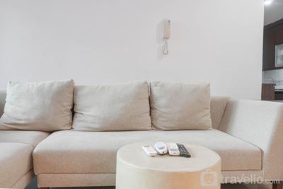 Apartemen Bellagio Residence - Comfort and Minimalist 3BR Apartment at Bellagio Residence By Travelio