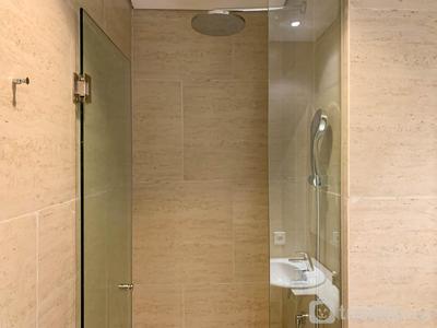 Apartemen Taman Anggrek Residence - Nice and Elegant Studio Apartment at 31th Floor Taman Anggrek Residence By Travelio