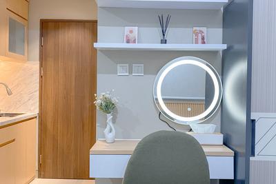 Apartemen LRT City Sentul - Royal Sentul Park - Warm and Simply Studio at Royal Sentul Park Apartment By Travelio