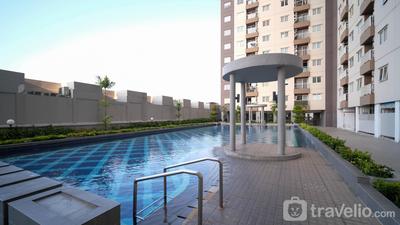 Apartemen Puncak Dharmahusada - Homey 2BR with Extra Room at Puncak Dharmahusada Apartment By Travelio