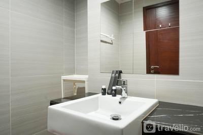 Apartemen West Vista - Elegant Studio at West Vista Apartment with City View By Travelio