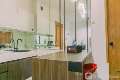 Apartemen Gajah Mada Mediterania - Modern Look and Cozy 2BR Gajah Mada Mediterania Apartment By Travelio