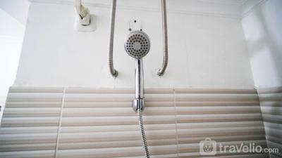 Apartemen Puncak Bukit Golf Surabaya - Spacious 1BR with Walking Closet at Puncak Bukit Golf Apartment By Travelio