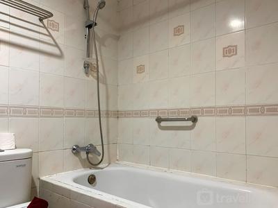 Apartemen Kondominium Taman Anggrek - Comfortable 2BR Kondominium Taman Anggrek Apartment By Travelio