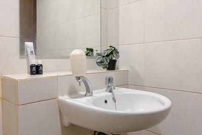 Apartemen Grand Dhika City - Comfy and Cozy Studio at Grand Dhika City Apartment By Travelio