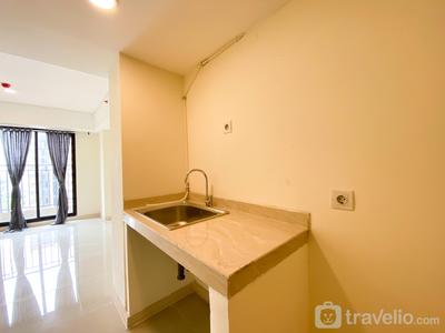 Apartemen Meikarta District 1 - Spacious Designed Unfurnished 2BR with AC at Meikarta Apartment By Travelio